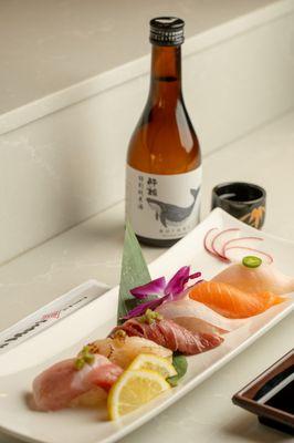 Sushi & Sake Combo