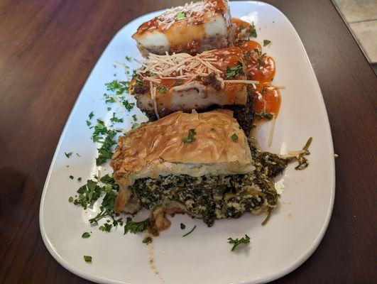 I just cannot resist this combo: spanakopita, moussaka, and pastitsio. I enjoyed every bite.