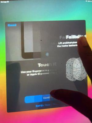 Proof of failing Touch ID. This is due to the screen not being put on properly.