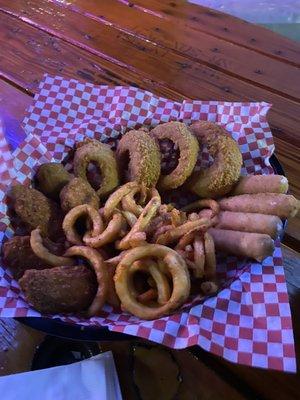 Some goood fried food platter for 9.99