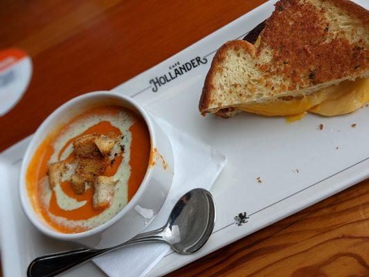 Grilled cheese and tomato bisque