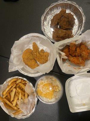 Chicken sandwich 6 Plain Buffalo Wings with Fries Lunch Special Mac and Cheese Chicken Fingers with Fries Lunch Special