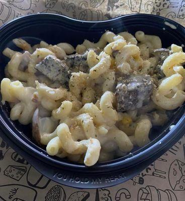 Mix your own bowl just Mac & Cheese with Beef.