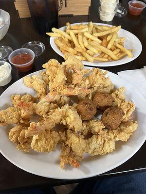 12 piece fried shrimp - Delicious !!!