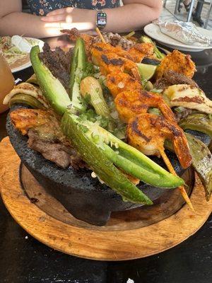 El Molcajete