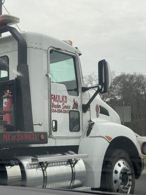 Faulks Auto Parts & Wrecker Service