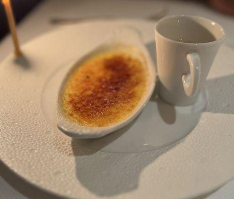 Passion Fruit Crème Brûlée