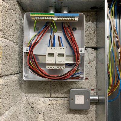 Breaker Emergency Electrician