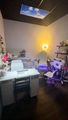 Private suite for manicure and pedicure