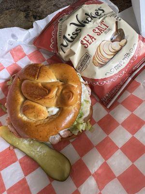 BYO - peppered turkey, provolone & arugula on a pretzel bun