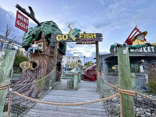 Go Fish Mini Golf