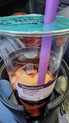 Blueberry with Egg Pudding and Black Pearl with 50% Sweet