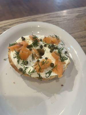 Lox bagel