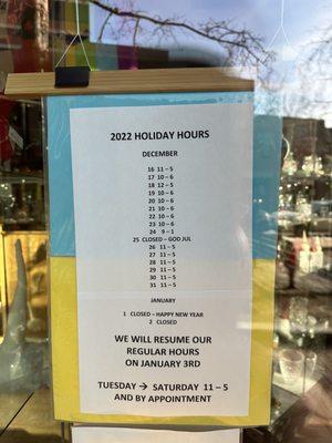 2022 Holiday Hours