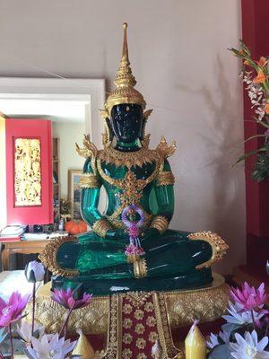 Statue of the emerald Buddha