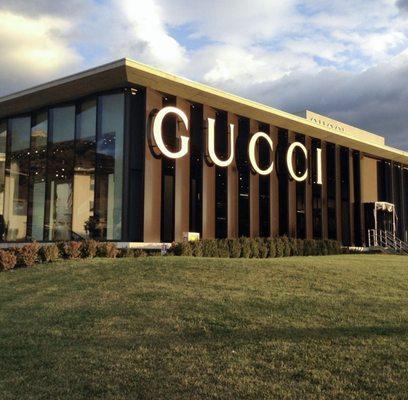 Representation of Actual Gucci store