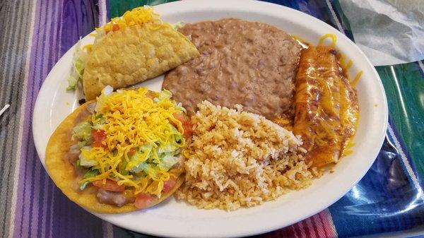 Combination platter--cheese enchilada, bean chalupa, beef crispy taco. Tasty.