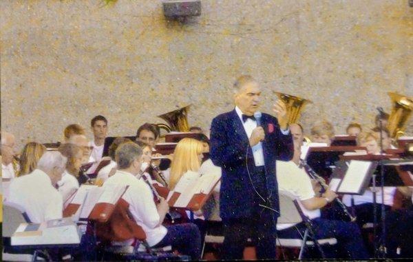 Lou Rugani with the Kenosha Pops at Pennoyer Park.