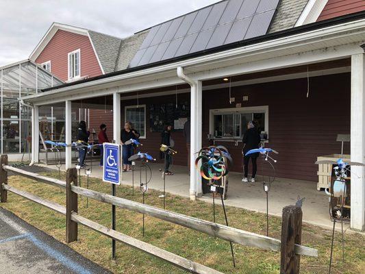 Order your ice cream from the outside window