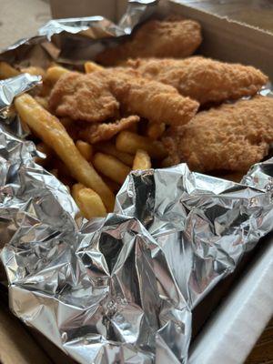 Chicken Tenders (3) & Fries Meal