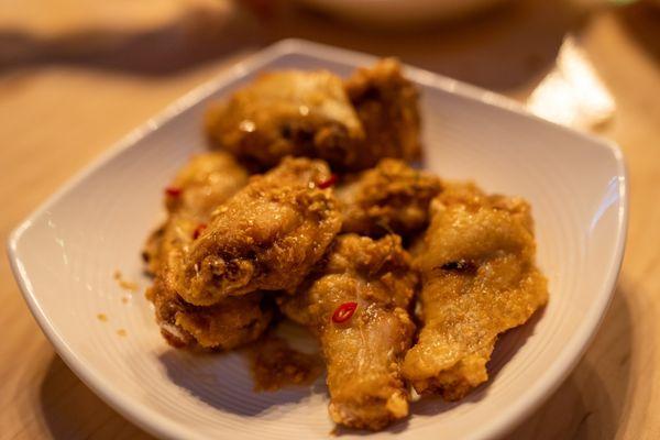 Garlic fish sauce chicken wings