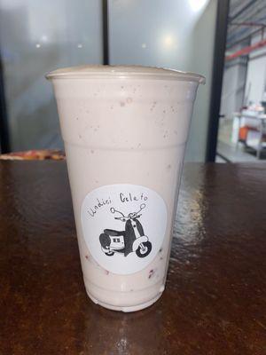 Strawberry malt shake