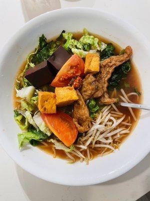 Canh Bún with the missing riêu.