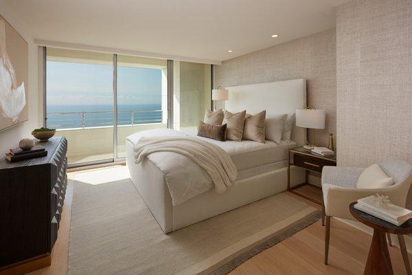 Bedrooms with ocean views