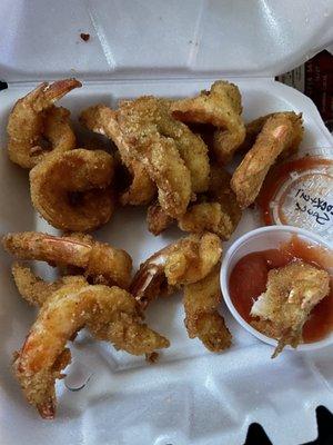 Shrimp 13u with cocktail sauce