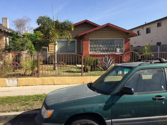 "'Great University of Southern California Location' R3 Zoned Duplex Appraisal. Amazing add value opportunity with student housing potential!