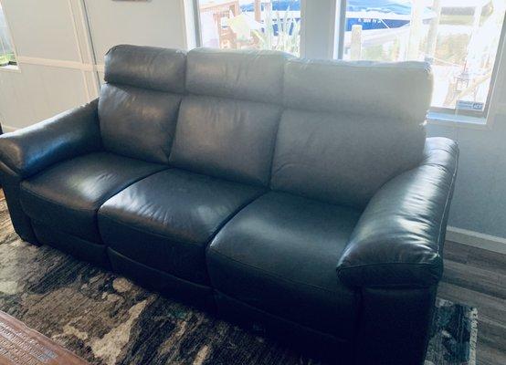 Adjustable sofa