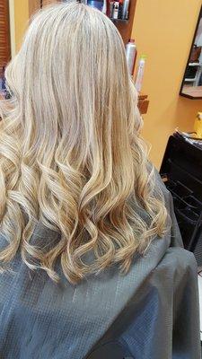 Soft golden blonde and platinum highlights!