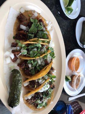 Tripas & barbacoa tacos