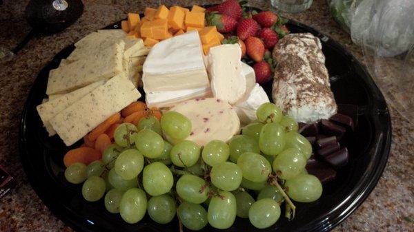 Cheese and Fruit Tray