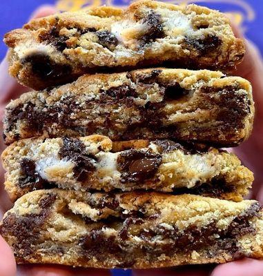 Gluten-free chocolate chip marshmallow cookies