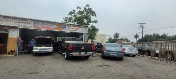 Outside Vehicle Repair Center