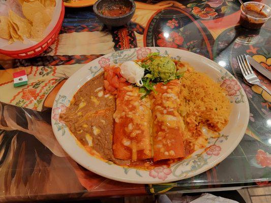 Enchilada plate