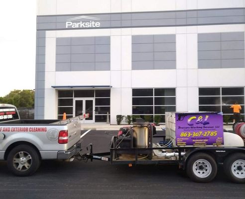 Commercial Pressure Cleaning at Parksite in Lakeland, Florida