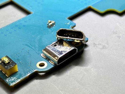 Samsung Tablet Port Replacement ! Get your broken tablet fixed!