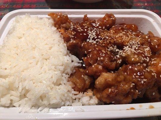 Sesame chicken w/white rice