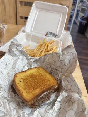 Patty melt basket