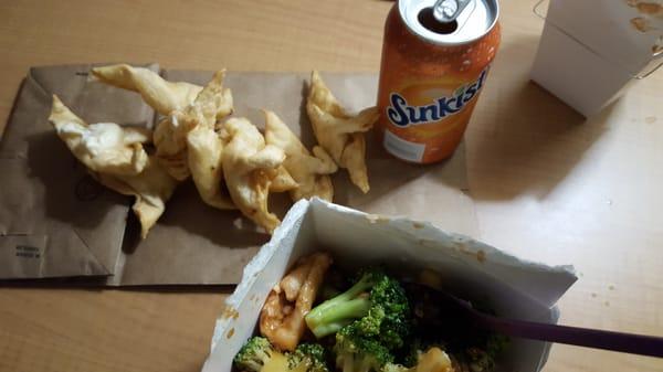 Chicken, broccoli, crab Rangoons. DELICIOUS