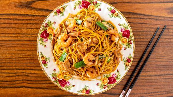 Combination Lo Mein