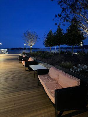 Outdoor dock