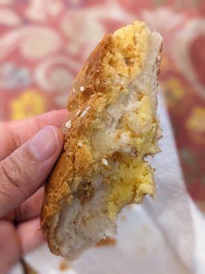 Pineapple custard bun