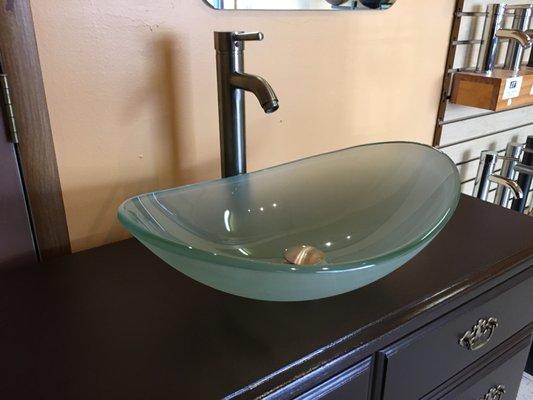 Unique and stunning vessel sink setup