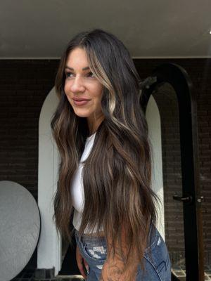 Dreaming of extensions?  @styledbychelsea__ installed these beautiful pieces.