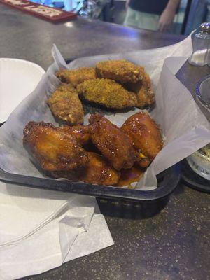 Sweet Chili Thai and lemon pepper wings