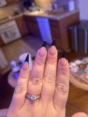 Stiletto Black French Tip acrylic nails