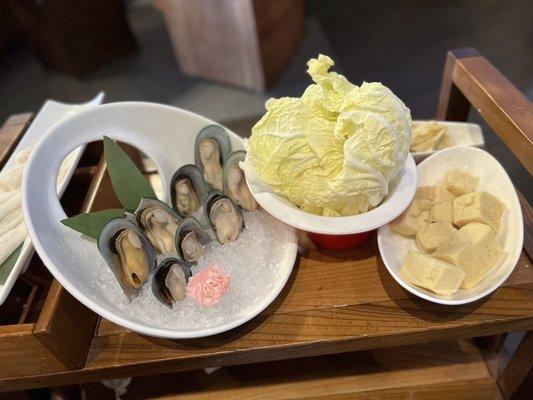 Mussels, fried tofu and cabbage